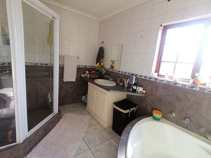 THANDI's room