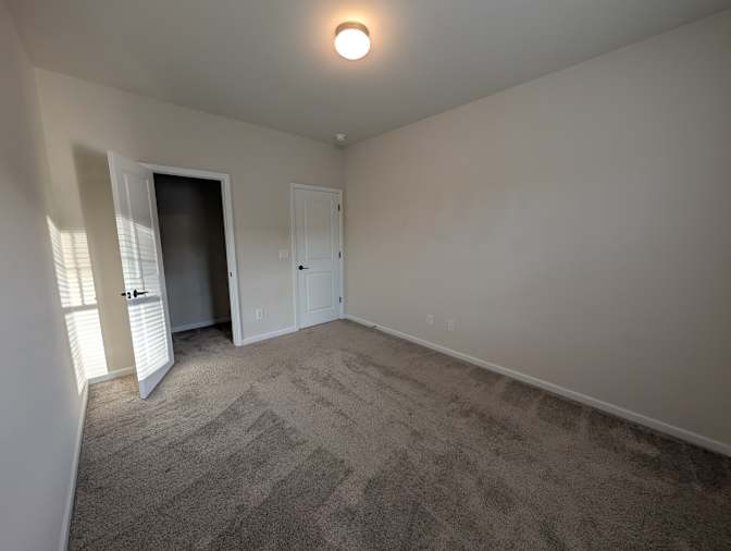 Alcove Rooms's room