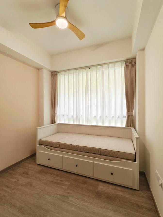 Alaena's room