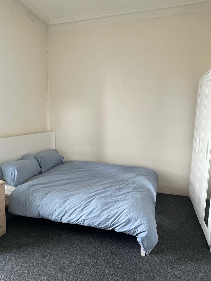 Lily's room