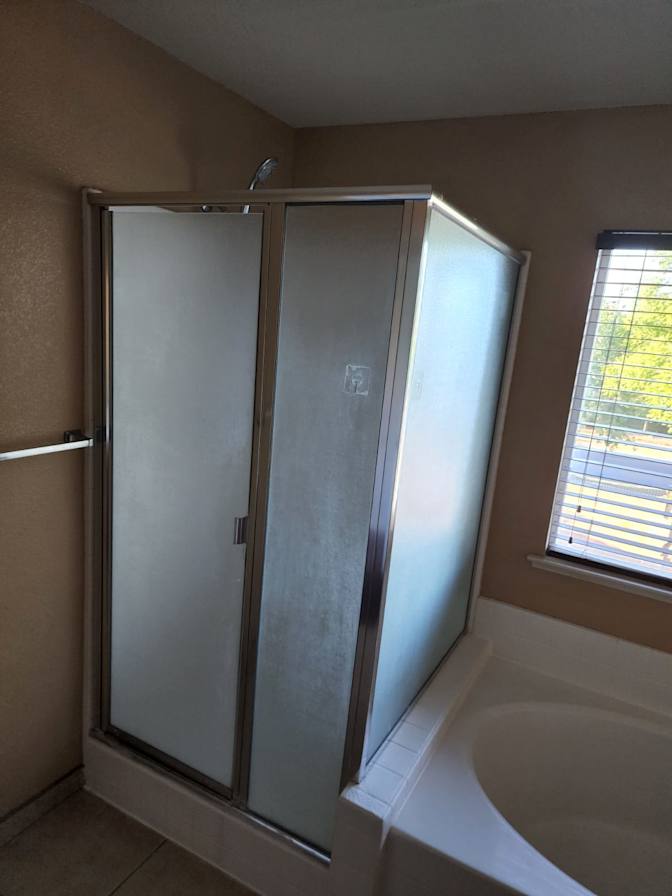 KathleenSam's room