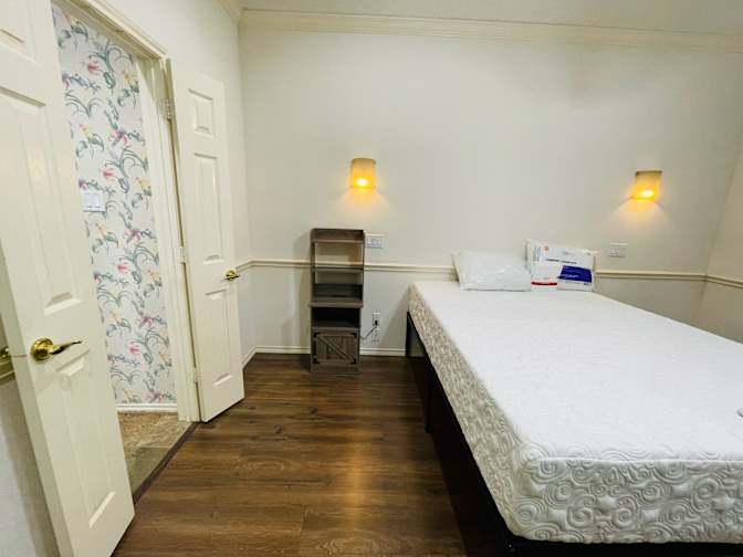KHANH's room