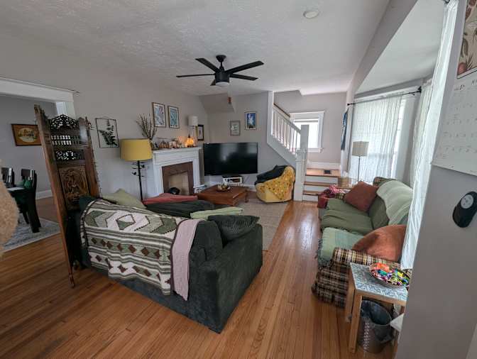 Lenny's room
