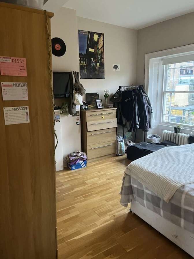 Ruben Rotherham's room