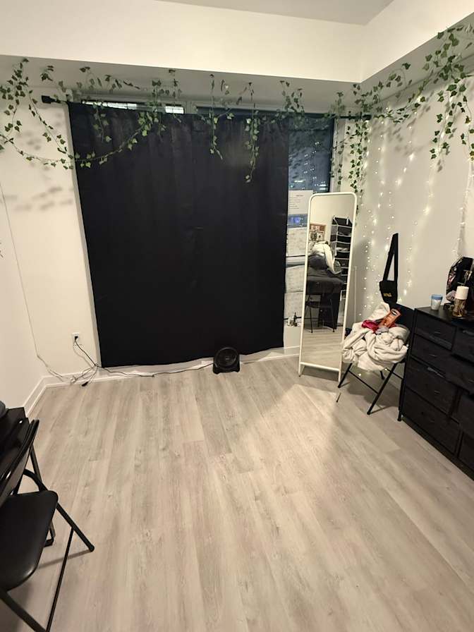 Varish's room