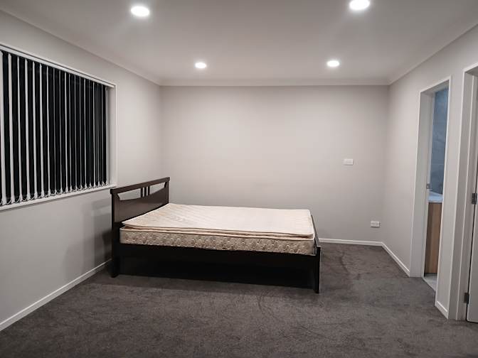 Comfort Pamhidzai's room
