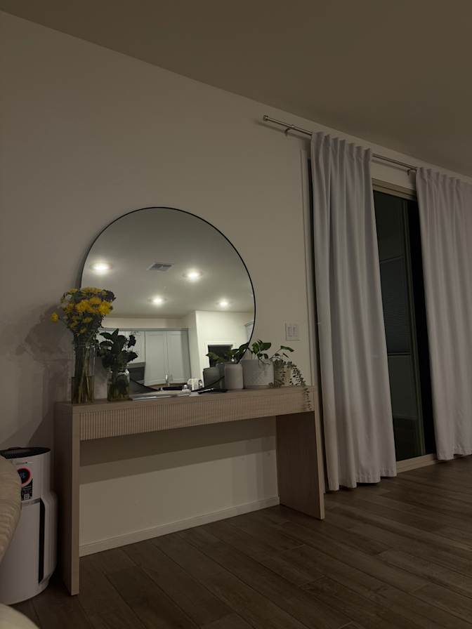 Clareth's room