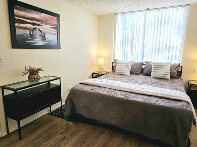 Tony H Jones's room