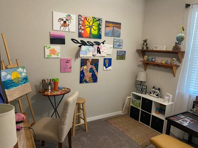 Kristin Sontchi's room