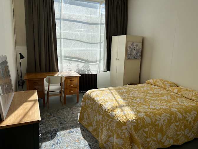 Anna's room