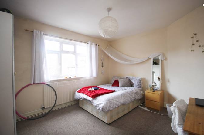Anna's room