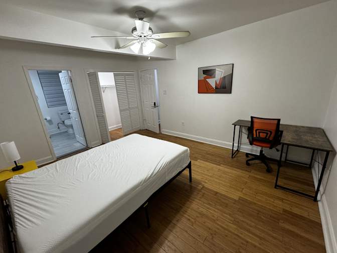 PadSplit's room
