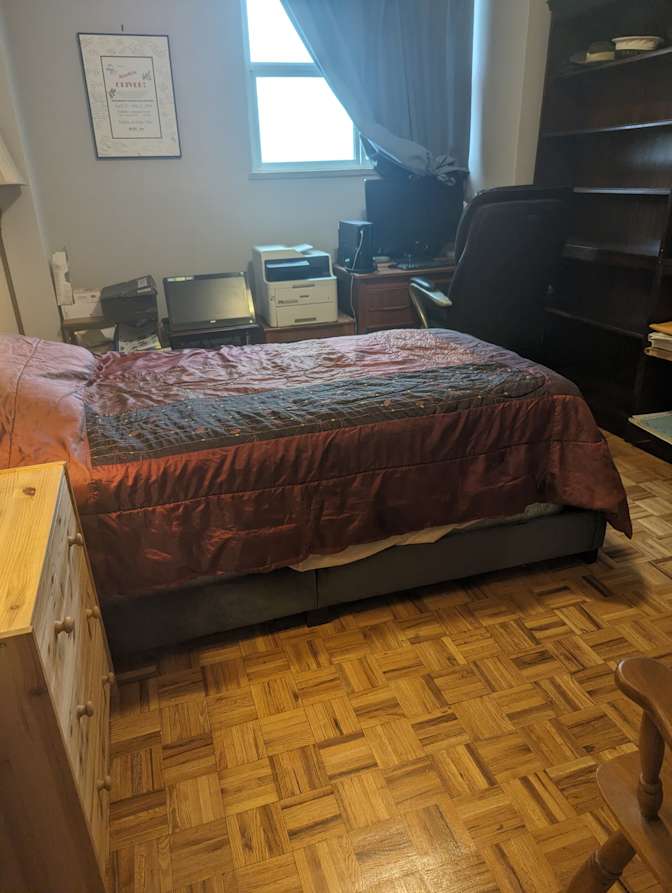 Debbie Sands's room