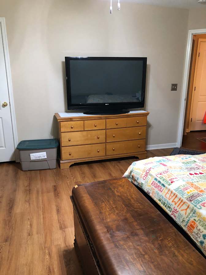 BJ's room