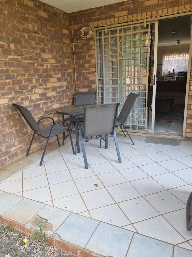 Mandla's room