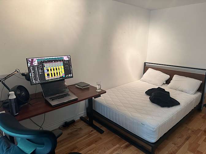 RMOA's room