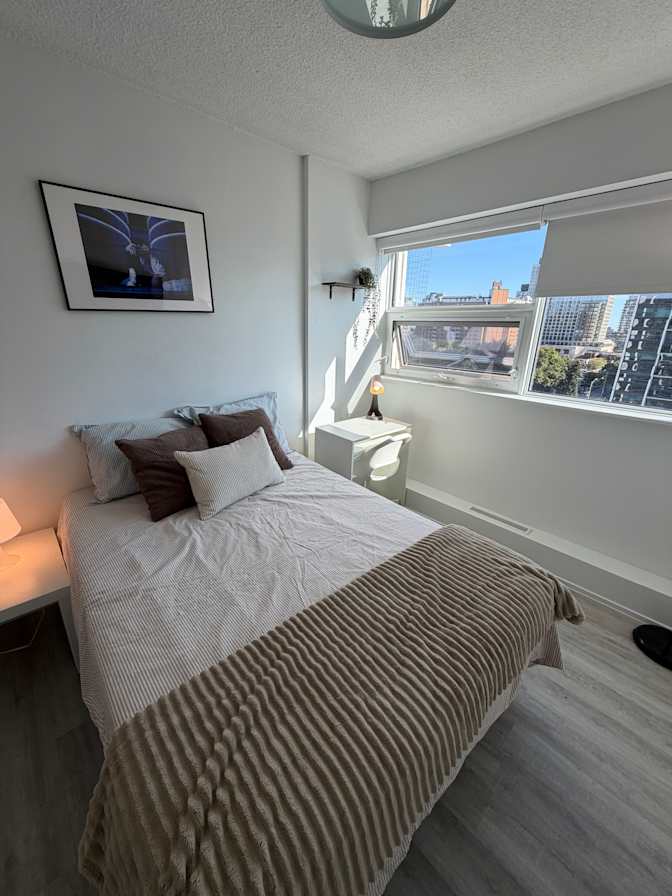 Guillermo's room