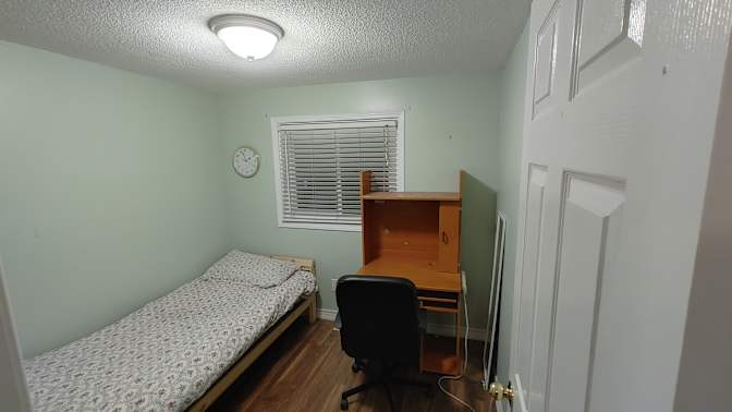 Andrew D's room