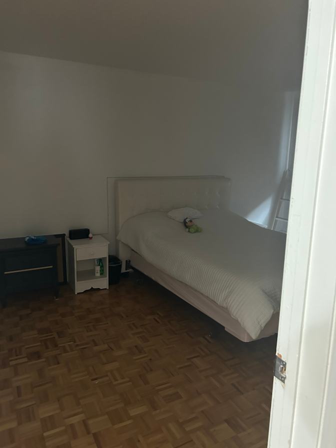 Steven's room