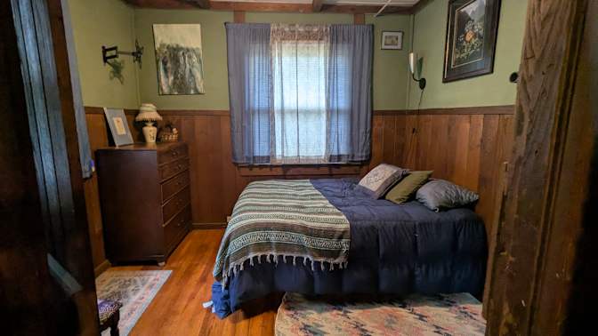 Jessica Barrett's room