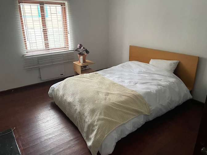 Max's room