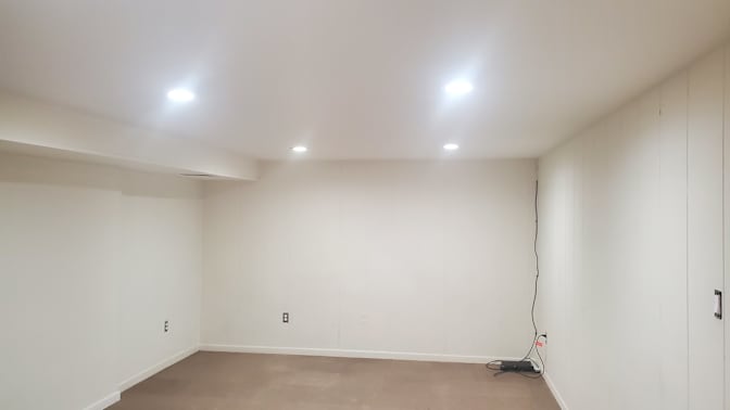 Enrique's room