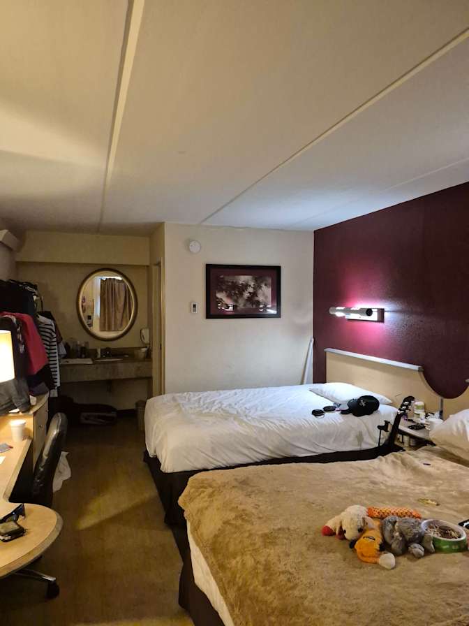 Scott's room