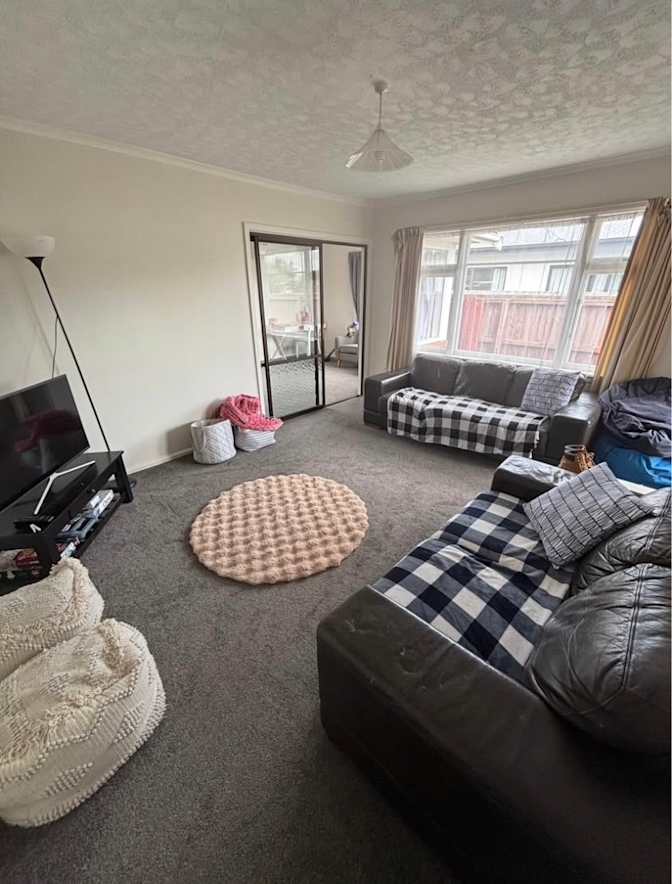Jonah Mclay's room