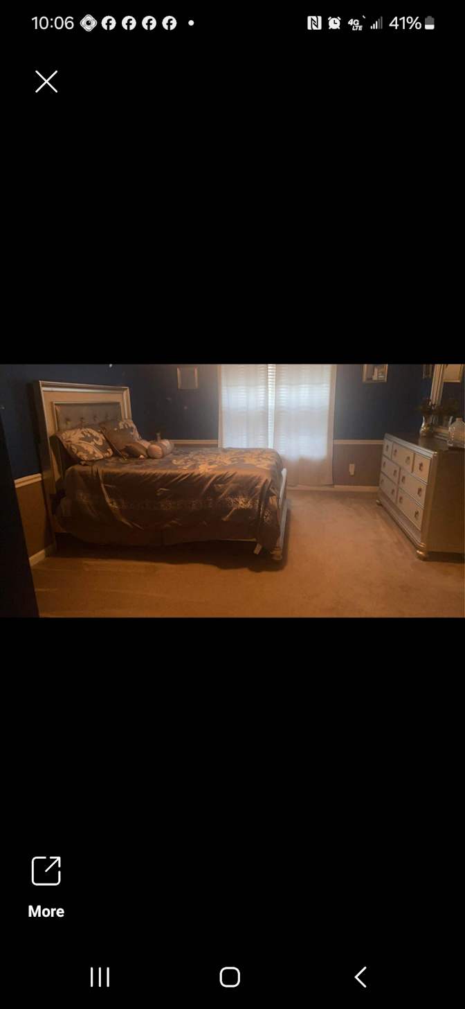 Latoya domeanell profit's room