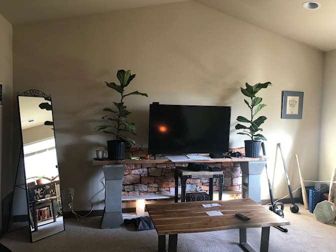 Tam's room