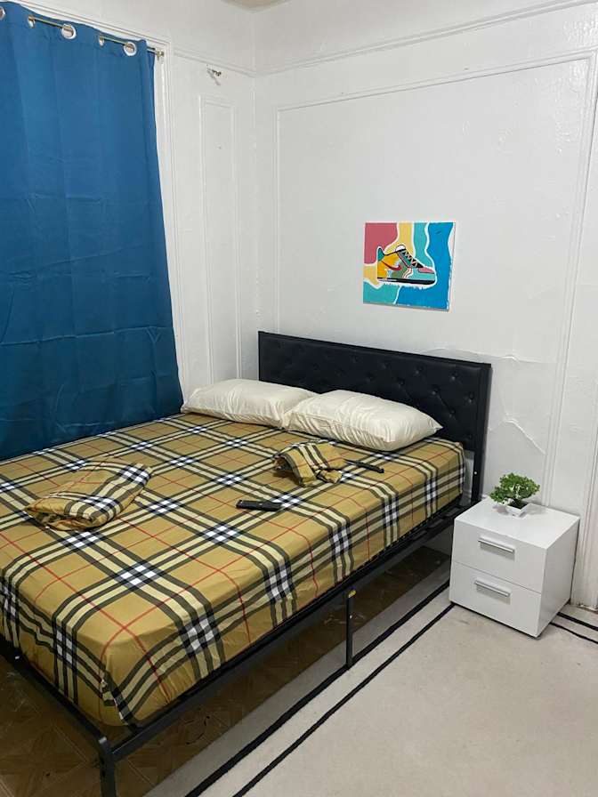 Blanco's room