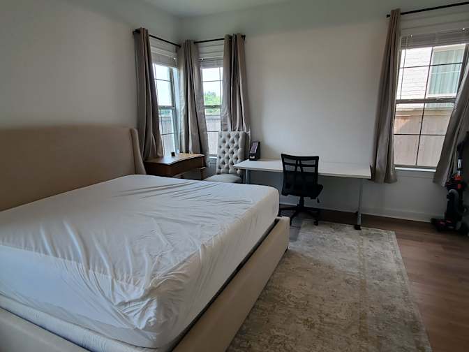 Taylor's room
