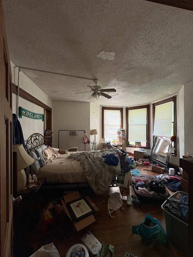 Luna's room