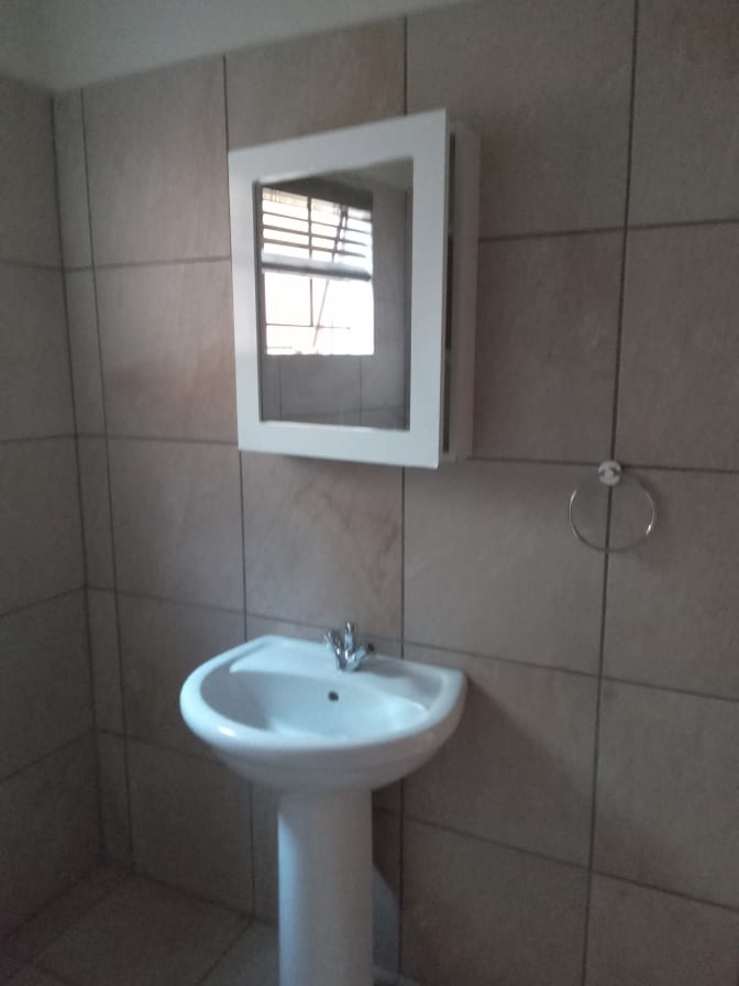 Busisiwe's room