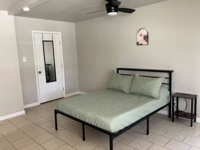 PadSplit's room
