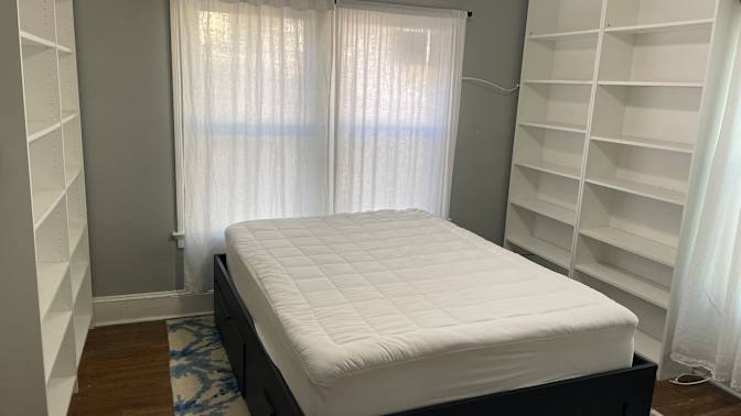 Lindsay's room