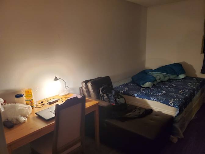 Nik's room