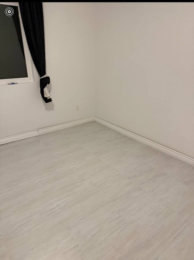 Jenny's room