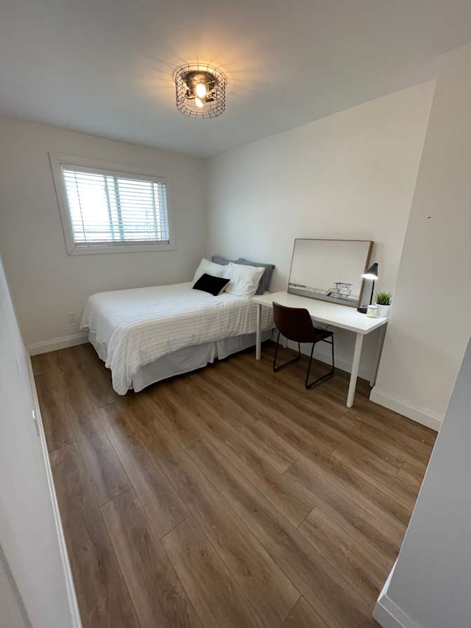 Samantha's room