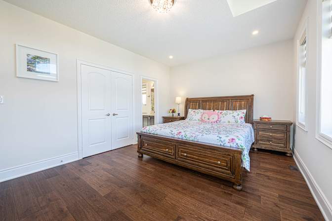 Jenny's room