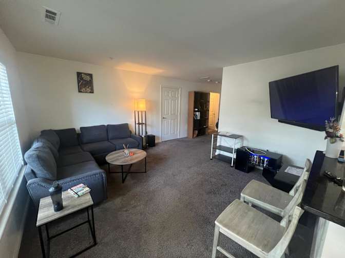 Peter's room