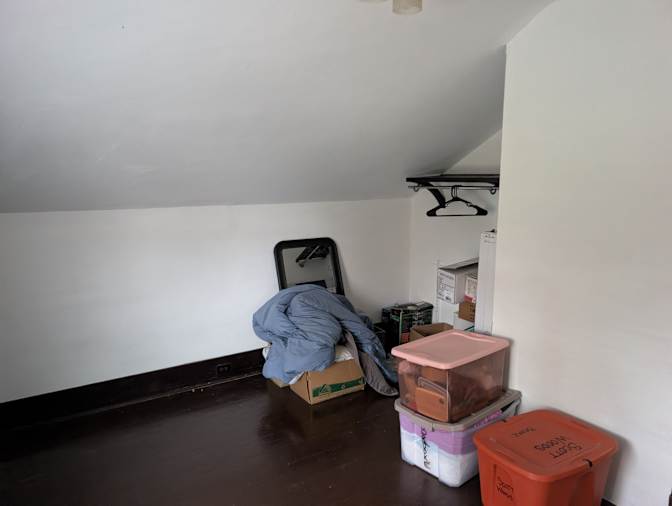 JERRET's room