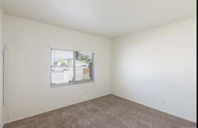 Lois  Frank's room