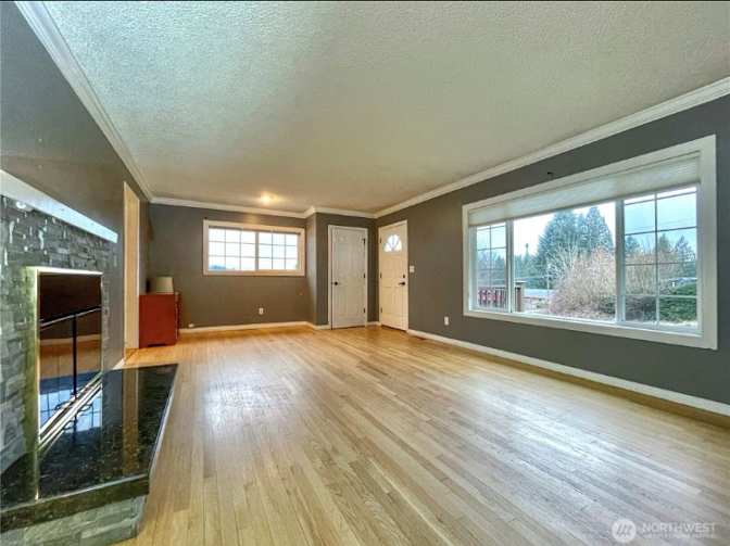 Jennifer's room
