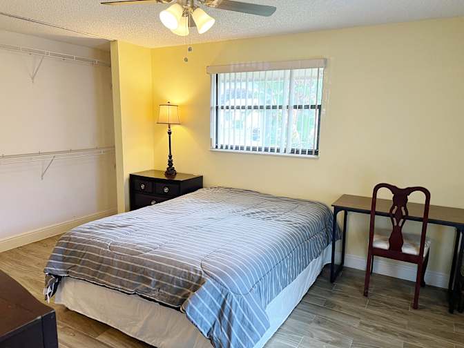 Jason Bryan, Realtor's room