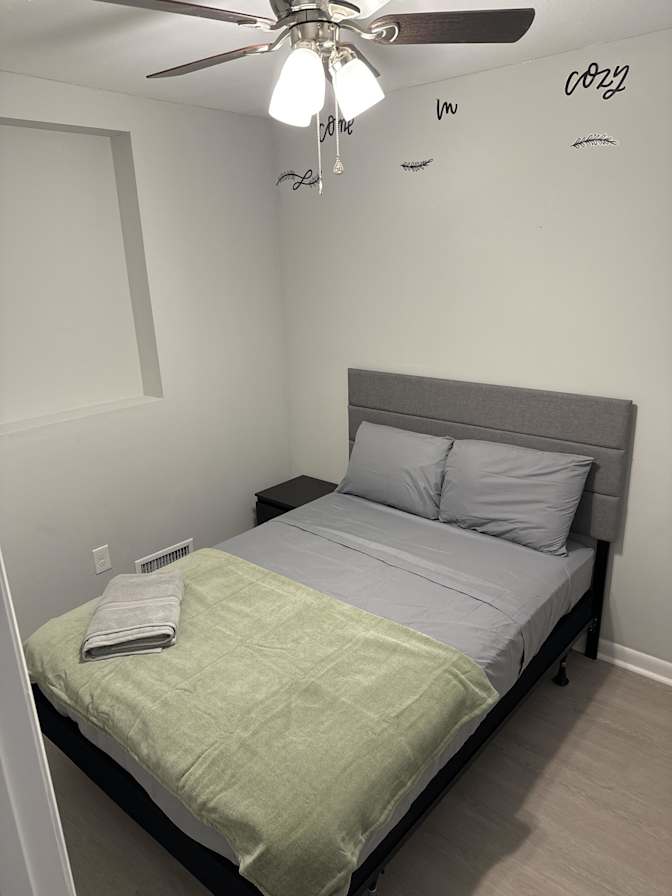 PadSplit's room