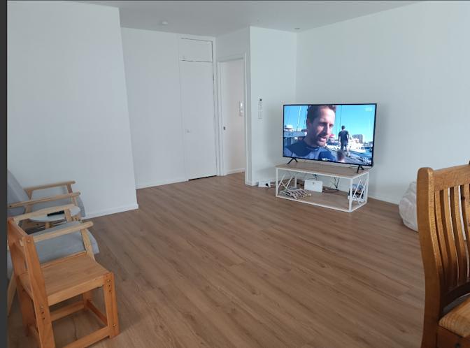 yan SHI's room