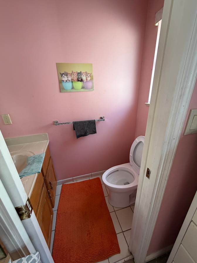 Sharlin's room