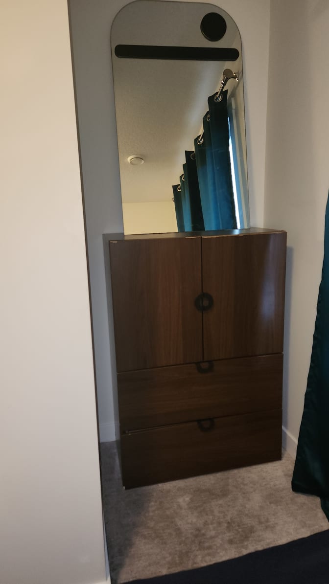 Uche's room