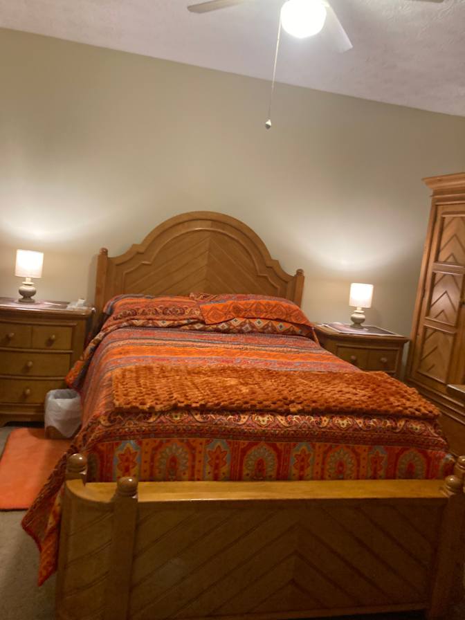 Linda's room
